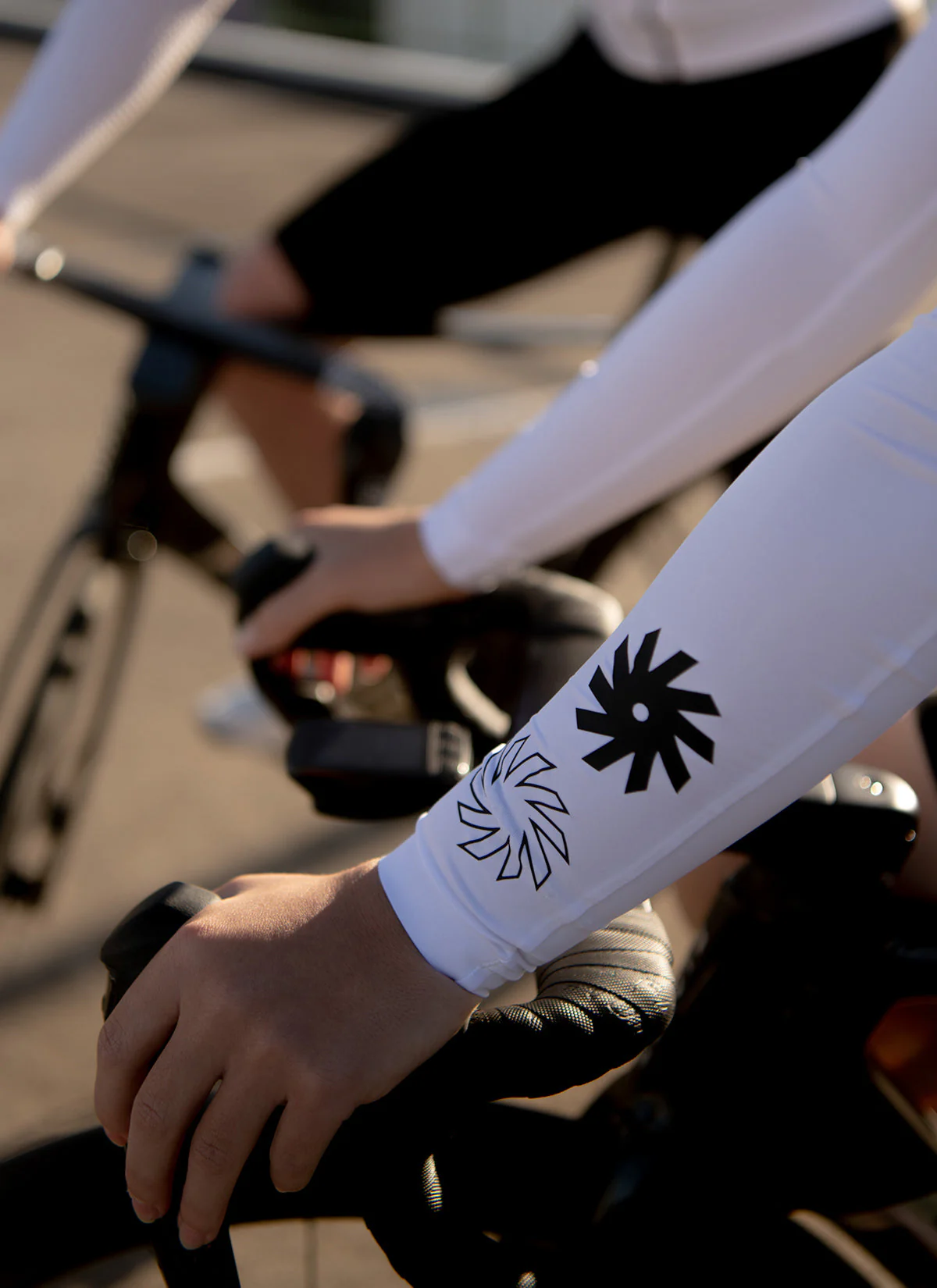 Women's Aero LS Jersey - Performance White - Image 3