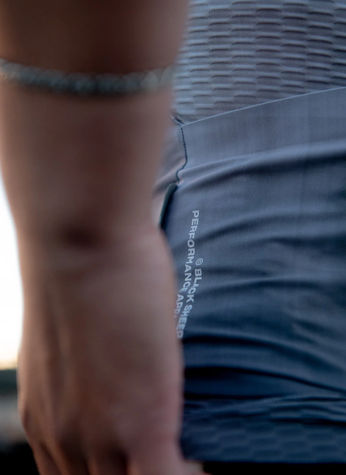 Women's Aero SS Jersey - Titanium - Image 4