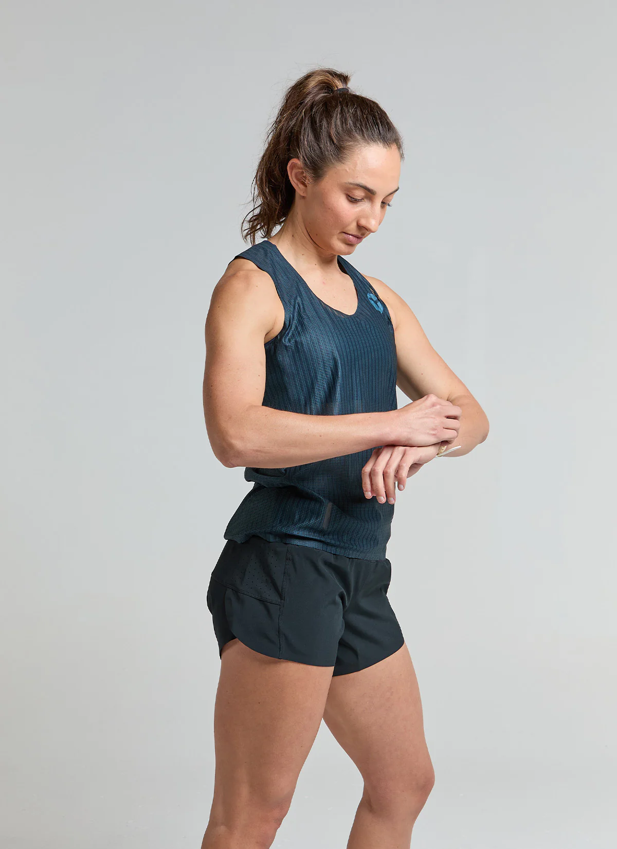 Women's FlyMesh Singlet - Broadwater Blue - Image 3